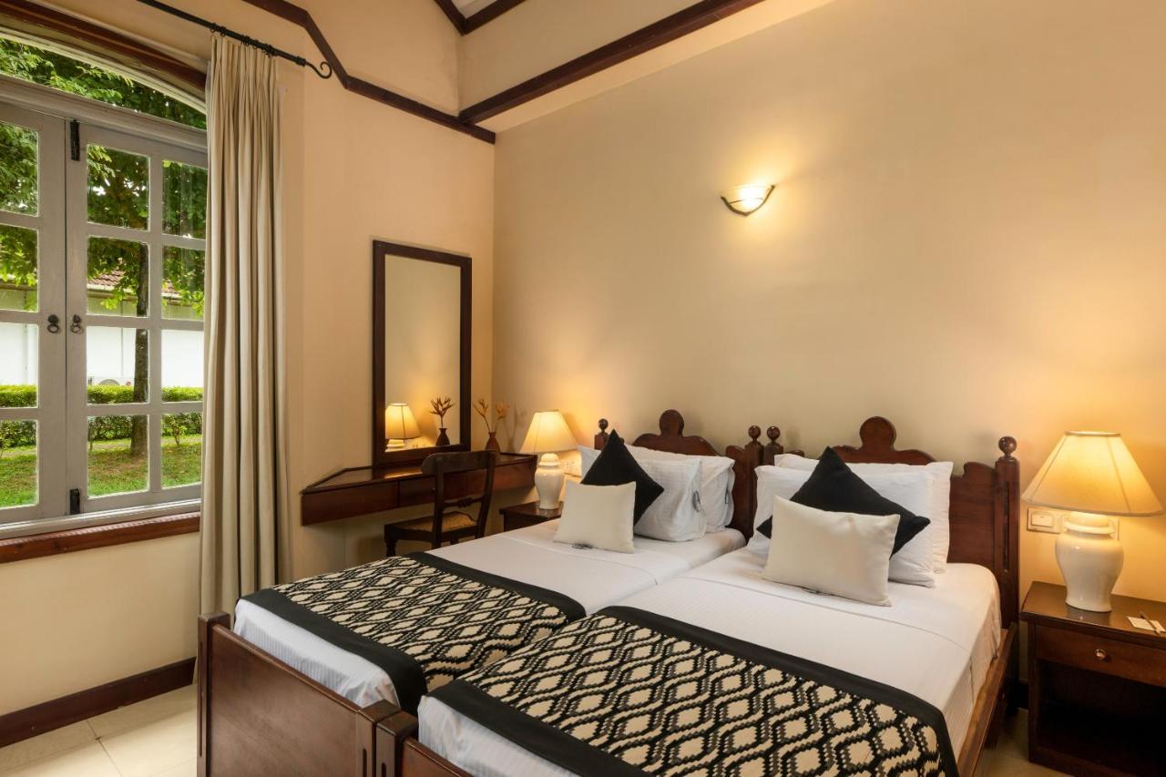 Tamarind Tree Hotel Negombo Buitenkant foto