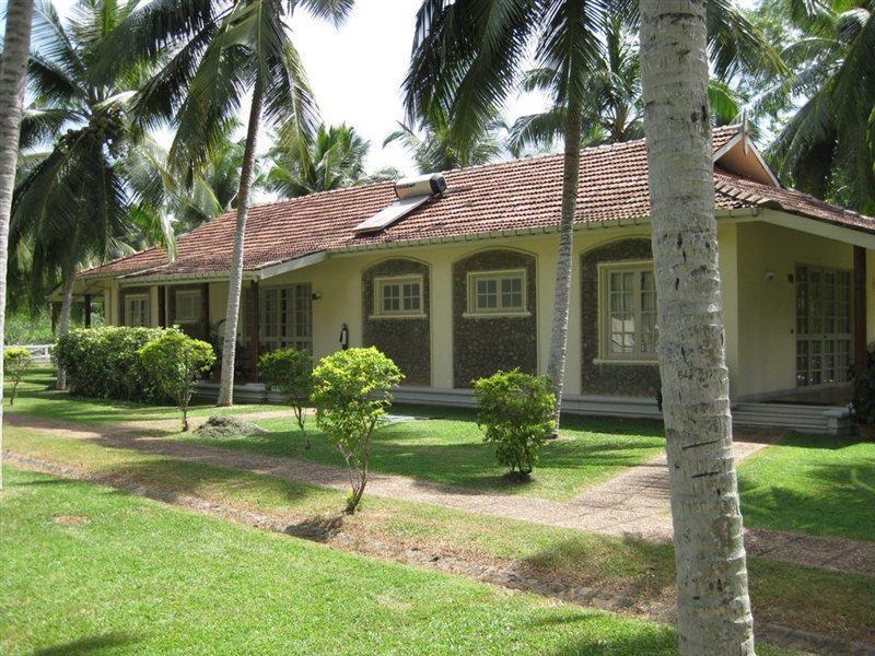 Tamarind Tree Hotel Negombo Buitenkant foto